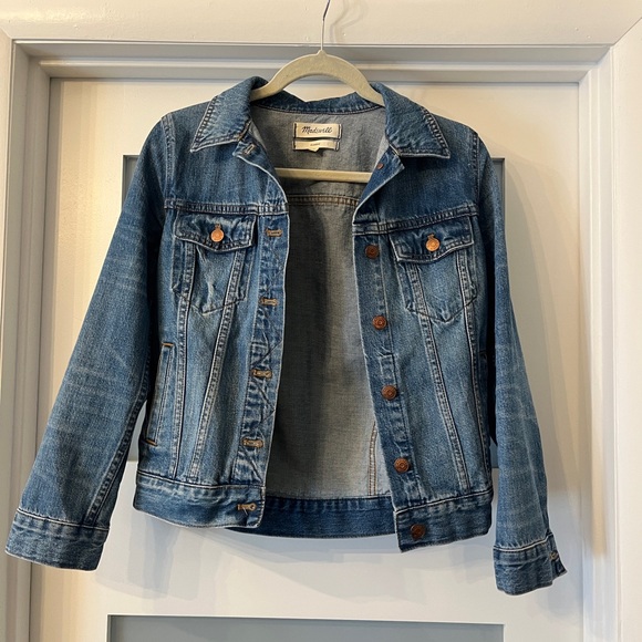 Madewell Classic Jean Jacket - Picture 3 of 6